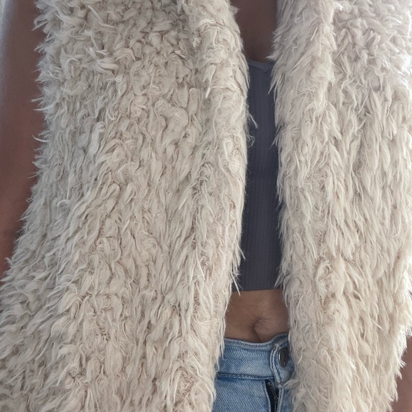 Sherpa long vest - Picture 3 of 3